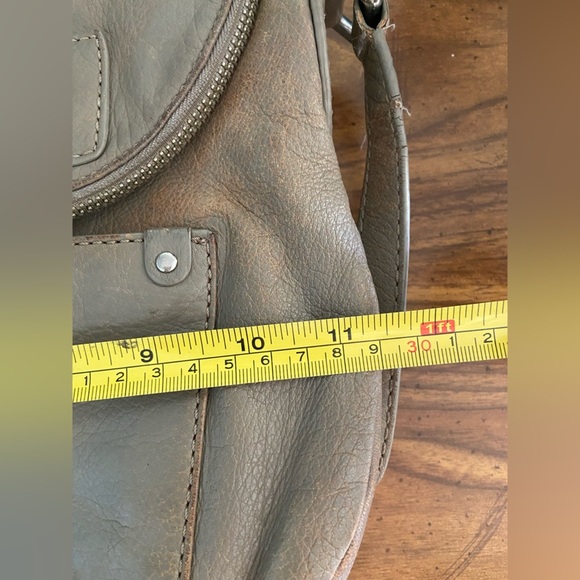 MARC JACOBS Olive Tan DISTRESSED Preppy Leather Flap SHOULDER BAG CROSS BODY - Picture 12 of 16